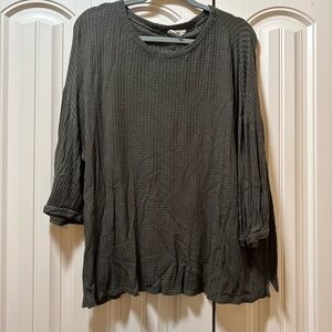 Women's Slouchy Green Lounge Top